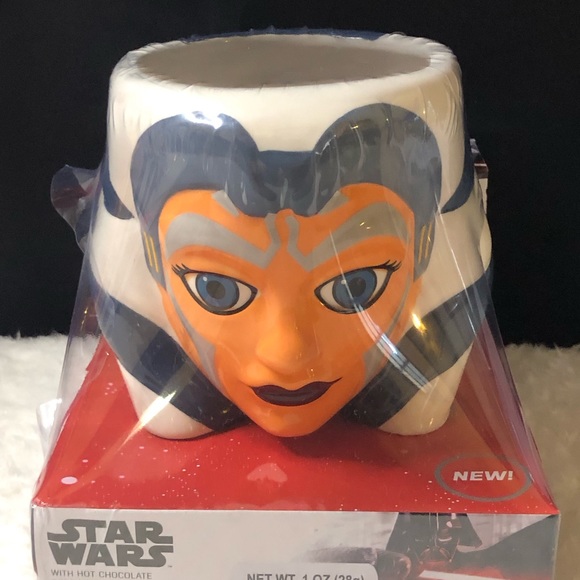 🆕 Star Wars "Ahsoka Tano" Collectors 3D Sculpted Mug W/Hot Chocolate By Galerie - Picture 1 of 6
